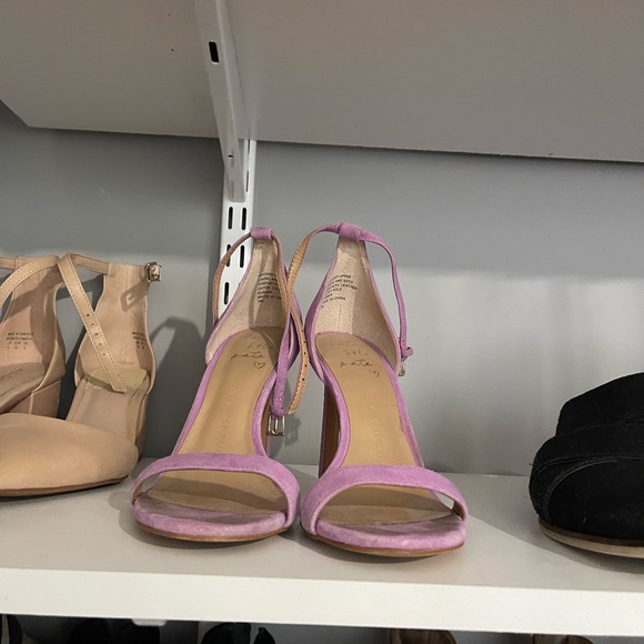 Strappy heels from Banana Republic - Picture 3 of 4